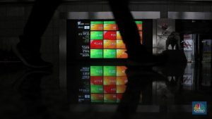 Asing Net Buy Saham Ini Saat IHSG Koreksi di Sesi 1 | Equityworld EWF Medan