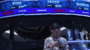 Breaking, IHSG Anjlok 3% Balik ke Level 6.800-an | Equityworld EWF Medan