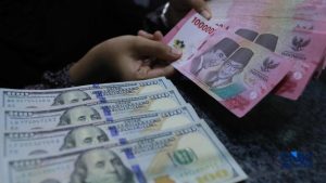 Breaking News! Dolar AS Naik Tajam ke Rp17.340 | Equityworld EWF Medan