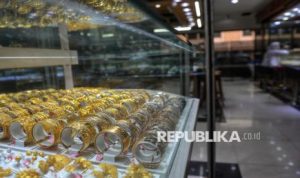 Fluktuasi Harga Emas Hari Ini: UBS Naik, Galeri24 Turun, Antam Stabil di Pasaran | EQUITYWORLD SEMARANG | Equityworld EWF Medan