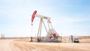 Harga Minyak Dunia Ambles 11 Persen Usai Iran Buka Selat Hormuz | EQUITYWORLD SEMARANG | Equityworld EWF Medan