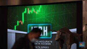 IHSG Loyo Pagi Ini, Dibuka Turun 0,4% | Equityworld EWF Medan