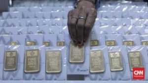 Harga Emas Antam Turun Tipis Rp5 Ribu ke Rp2,764 Juta per Gram | EQUITYWORLD SEMARANG | Equityworld EWF Medan