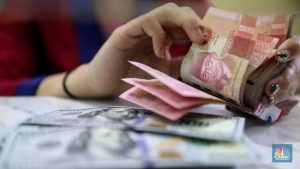 Rupiah Jatuh ke Rekor Terlemah Sepanjang Masa, Ini Biang Keroknya! | Equityworld EWF Medan
