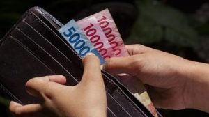 7 Cara Kelola Uang saat Suku Bunga Naik dan Rupiah Melemah | EQUITYWORLD SEMARANG | Equityworld EWF Medan