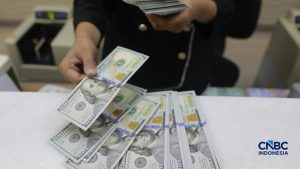 Ada Bank yang Udah Jual Dolar di Rp18.300 | EQUITYWORLD SEMARANG | Equityworld EWF Medan