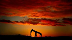 Harga Minyak Turun Lagi, Pekan Ini Ambles Hampir 7% | Equityworld EWF Medan