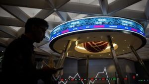 IHSG Diprediksi Merah Jelang Akhir Pekan | EQUITYWORLD SEMARANG | Equityworld EWF Medan