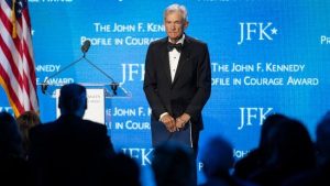 Muncul Usai Lengser, Jerome Powell Ingatkan Ancaman Terhadap The Fed | Equityworld EWF Medan