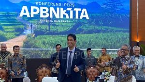 Purbaya Proyeksi Pertumbuhan Ekonomi 5,4 Persen  | Equityworld EWF Medan