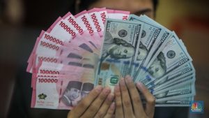 Rupiah Ditutup Menguat, Dolar AS Kini Parkir di Rp17.865 | Equityworld EWF Medan