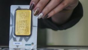Harga Emas Antam Tergelincir Rp8 Ribu Jadi Rp2,633 Juta Hari Ini | EQUITYWORLD SEMARANG | Equityworld EWF Medan