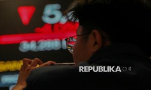IHSG Melemah pada Awal Perdagangan, Tertekan Sentimen Bursa Asia dan Global | EQUITYWORLD SEMARANG | Equityworld EWF Medan