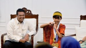 Siswi SD Peraih Emas Olimpiade Asia Caroline Nababan dapat Hadiah Rumah hingga Beasiswa oleh Gubernur Bobby | EQUITYWORLD SEMARANG | Equityworld EWF Medan
