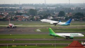 Tiket Pesawat Ekonomi Kena PPN Lagi Mulai Hari Ini, Harga Balik Normal | EQUITYWORLD SEMARANG | Equityworld EWF Medan