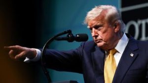Trump Umumkan AS Kuasai 65 Miliar Barel Minyak Venezuela | EQUITYWORLD SEMARANG | Equityworld EWF Medan