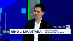 Video: Perdagangan Perak – Saham AS di Bursa Berjangka Kian Marak | EQUITYWORLD SEMARANG | Equityworld EWF Medan